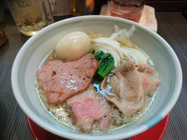 「【限定】小江戸黒豚ざんまい1000円＋味玉(ﾗｰﾊﾟｽ)」@柳麺 呉田-goden-の写真
