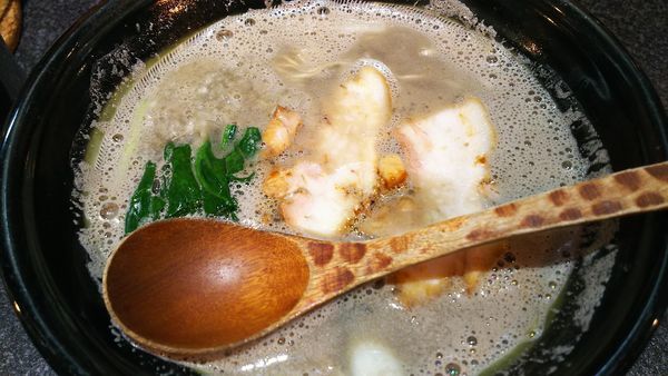 「麺魚三」@烈志笑魚油 麺香房 三くの写真