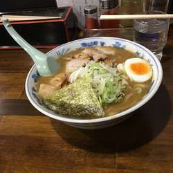 濃厚味噌ラーメン大盛り 750円＋100円