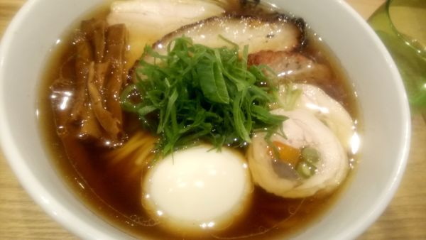「中華蕎麦780円+特製トッピング300円」@中華蕎麦 時雨の写真