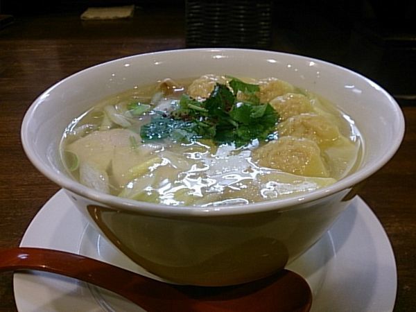 「わんたん柚子塩らぁ麺」@麺や維新の写真