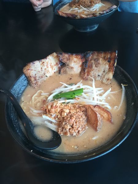 「味噌漬け炙りチャーシュー麺」@味噌屋 麺吉の写真