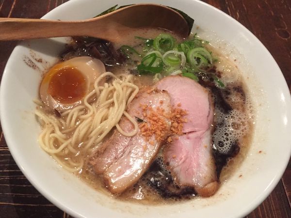 「ここから¥750+ギョウザ¥500+黒霧島¥380」@LIFE IS JOURNEYの写真