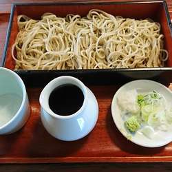 十割そば（限定品）　９５０円