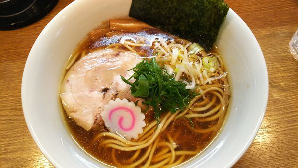 「醤油そば」@中華そば 桐麺 総本店の写真