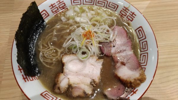 「中濃鴨煮干しそば「皆殺し」＋和牛フレーク和え玉」@Handicraft Worksの写真