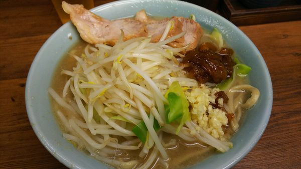 「ぶた入りラーメン」@ラーメン二郎 池袋東口店の写真