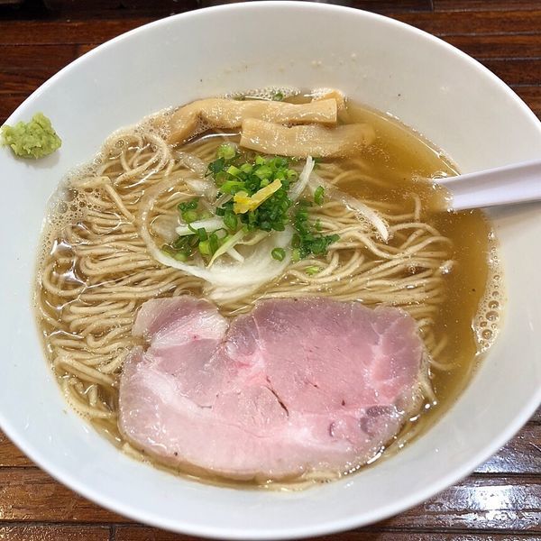 「味煮干の塩そば」@町田汁場 しおらーめん進化 町田駅前店の写真