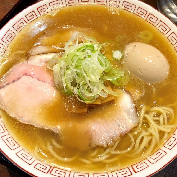 「【気まぐれ限定】濁り中華そば。＋味玉」@中華そば 飯村製作所の写真