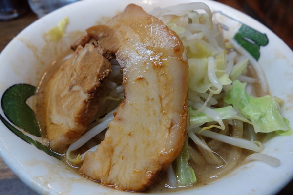 「雷そば濃厚並(150g)750円ニンニク少なめ」@雷 北松戸本店の写真