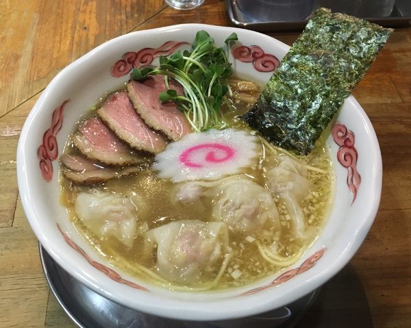 「年越し鴨ワンタンそば 1150円」@流星軒の写真