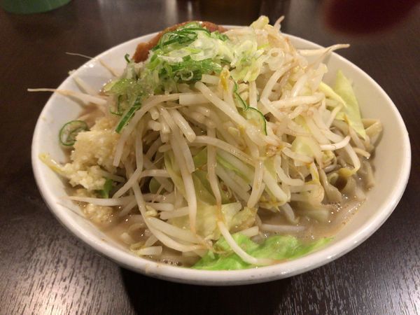 「らーめん 豚1枚」@ちばから 渋谷道玄坂店の写真