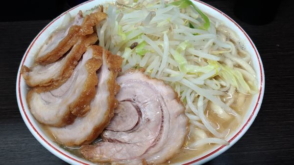 「小豚ラーメン」@ラーメン二郎 川越店の写真