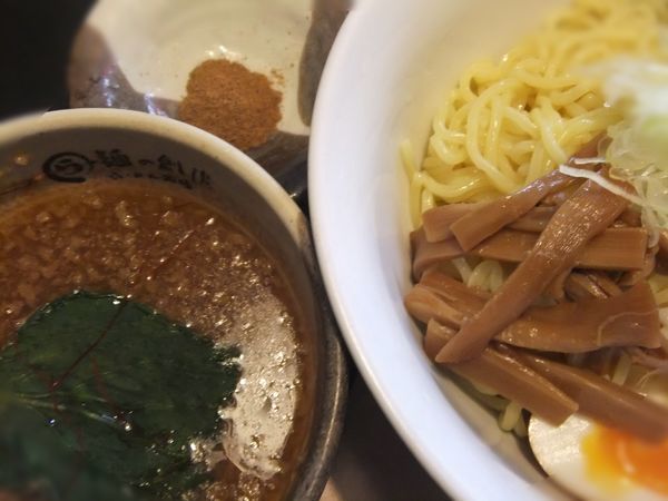 「濃厚魚介つけめん」@らーめん岡崎 鶴ヶ島店の写真