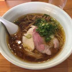 鶏淡麗ら～めん（しょうゆ味）