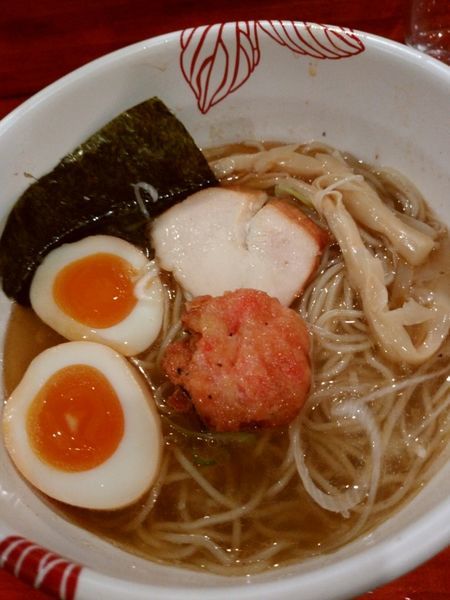 「【限定】あす花 feat. 神保町黒須 「燻しお えびそば」」@麺処 あす花の写真