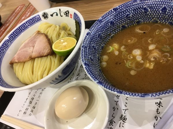 「濃厚味玉つけ麺」@つじ田 ららぽーと富士見店の写真
