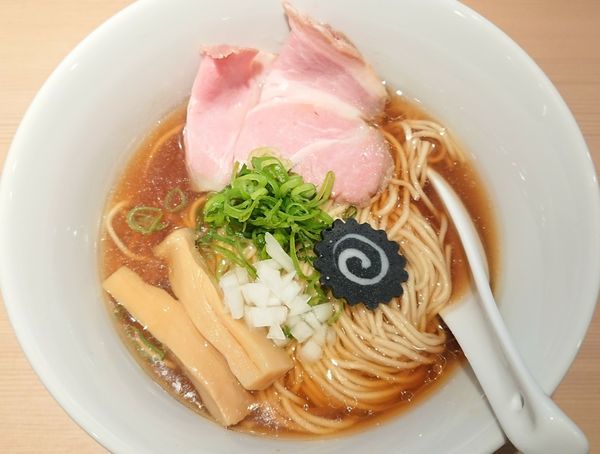 「のどぐろそば」@らぁ麺 はやし田 新宿本店の写真