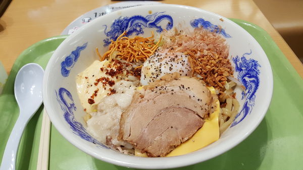 「まぜそば」@ジャンクガレッジ イオンレイクタウンmori店の写真