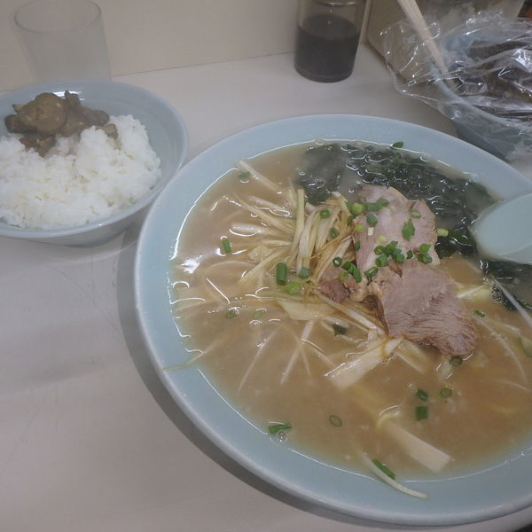 「ネギラーメン(並)(650円)、半ライス(150円)」@ラーメンショップ 国立店の写真