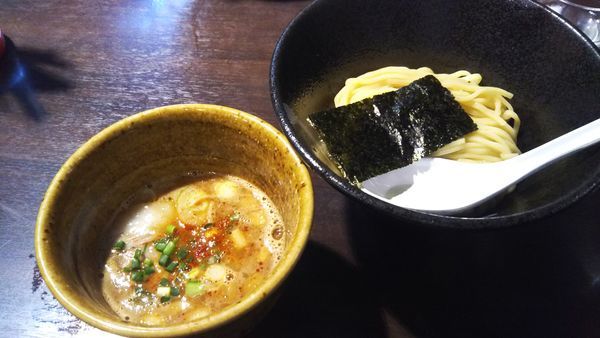 「辛味味噌つけ麺」@スージーハウスの写真