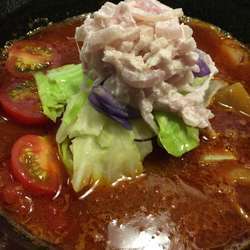 海老トマトリッチらーめん ８８０円