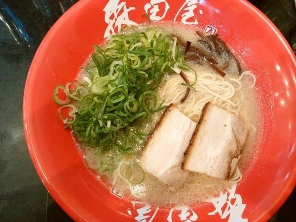「ネギ盛りラーメン」@森田屋 浅草総本店の写真