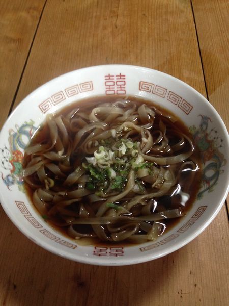 「支那そば 880円  ころかけ660円」@信濃屋の写真