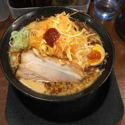 黒まるとんこつ 辛ネギトッピング