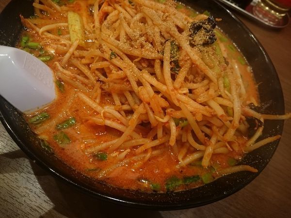 「四川担々麺」@広東料理 東田の写真