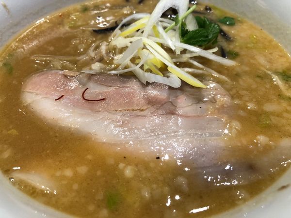 「ハーフ味噌ラーメン」@富川製麺所 新千歳空港店の写真