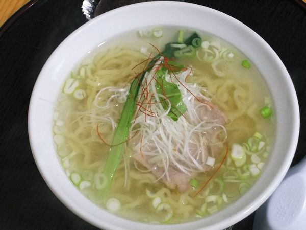 「潮ラーメン（648円※クーポン利用）」@塩川屋の写真