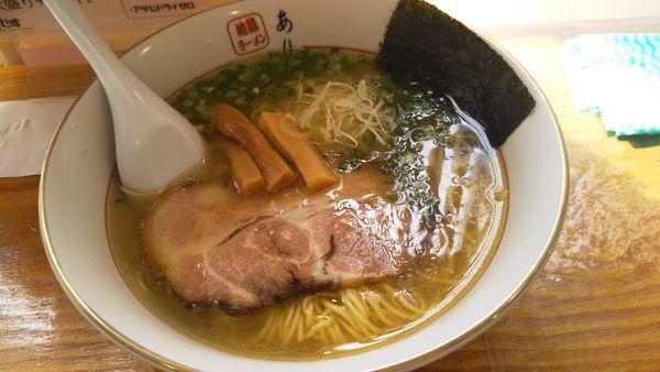 「塩ラーメン」@地鶏ラーメン ありがとうの写真