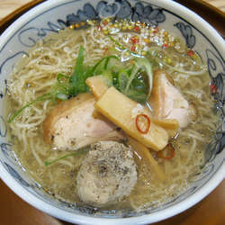 塩らーめん（元祖）700円