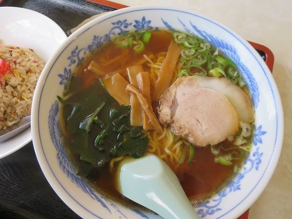 「ラーメン(チャーハンセット)」@京華飯店の写真