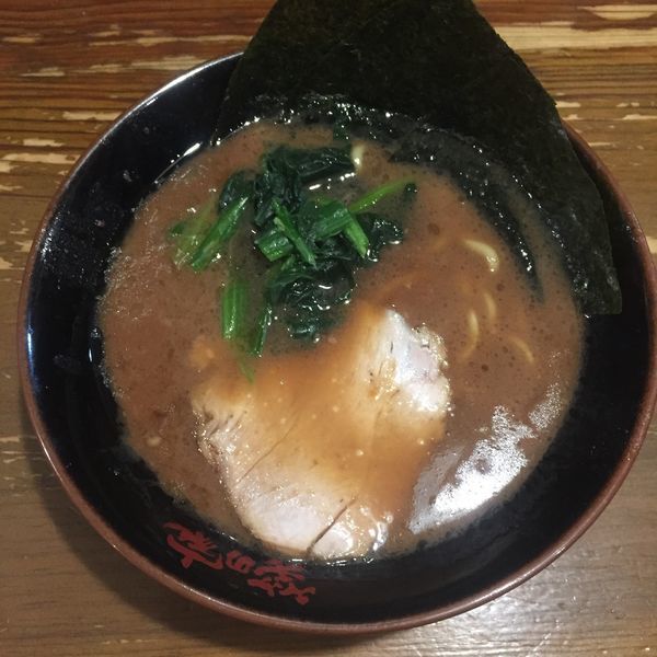 「ちびラーメン 半麺 油少なめ」@横浜らーめん 笑の家の写真