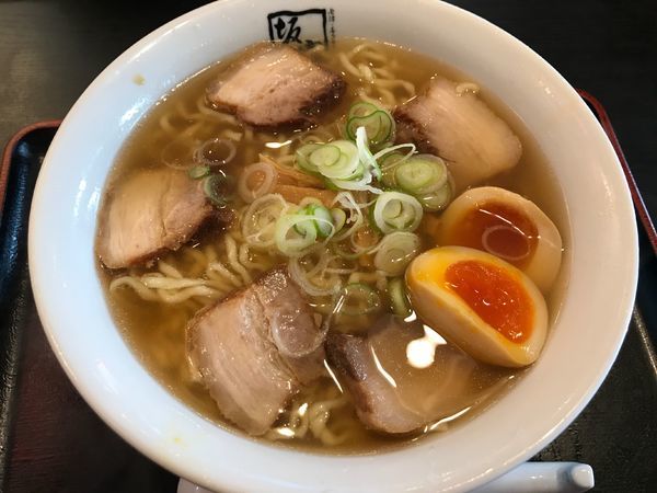 「味玉ラーメン大盛920円」@喜多方ラーメン 坂内 蘇我店の写真