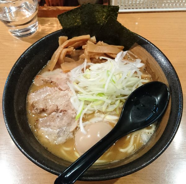 「特製ラーメン」@麺屋 炙りの写真