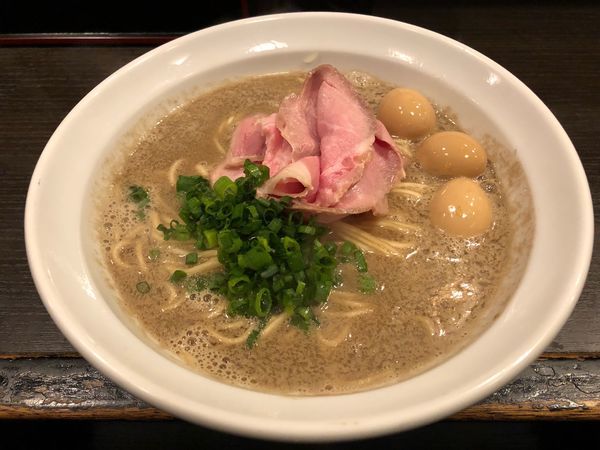 「グジそば、うずら」@灰汁中華 丿貫 福富町本店の写真