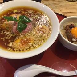 特製中華そば ＋ 肉玉ご飯