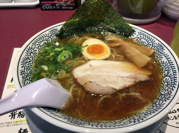 「熟成醤油ラーメン（648円）」@丸源ラーメン 春日部16号バイパス店の写真