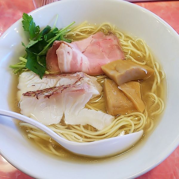 「【正月限定】鯛出汁白醤油らーめん」@カッパラーメンセンターの写真