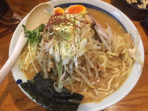 「【冬季限定】清湯味噌バターそば¥800」@麺屋 鶏口の写真