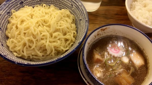 「煮干つけ麺（大盛無料）」@麺 TOKITA 代々木店の写真