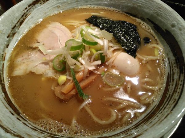 「濃厚煮干しラーメン　味玉トッピング」@かいらぎ 二代目の写真