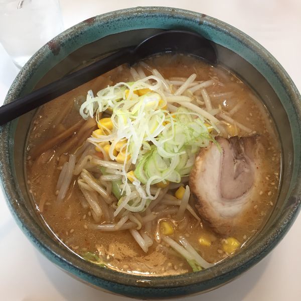 「味噌 麺少なめ」@パンケ 習志野店の写真