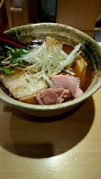 「味玉入り焼きあご塩らー麺」@焼きあご塩らー麺 たかはし 上野店の写真