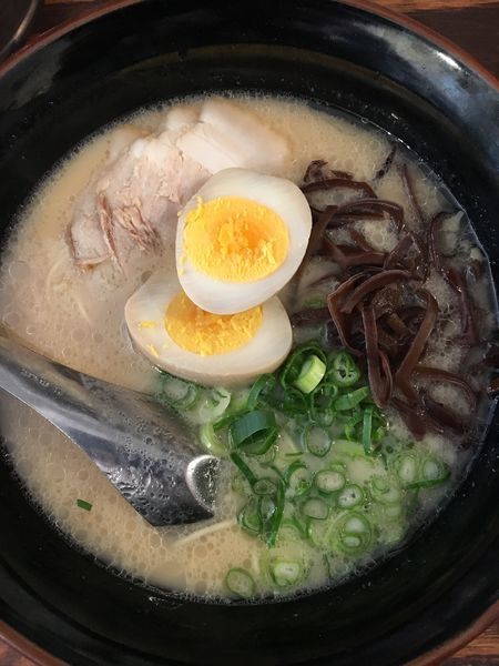 「煮玉子ラーメン」@元祖博多中州屋台ラーメン 一竜の写真