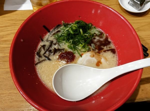 「赤丸新味 850円」@博多一風堂 大宮店の写真