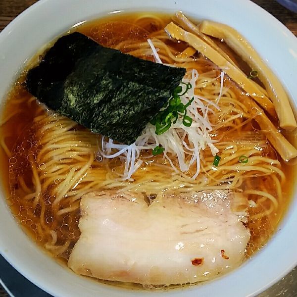 「醤油の旨味ソバ ７８０円」@Tomboの写真